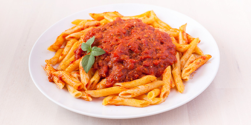 Cómo hacer pasta boloñesa vegana con soja texturizada (receta fácil y nutritiva)